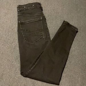 High rise curvy black jeggings